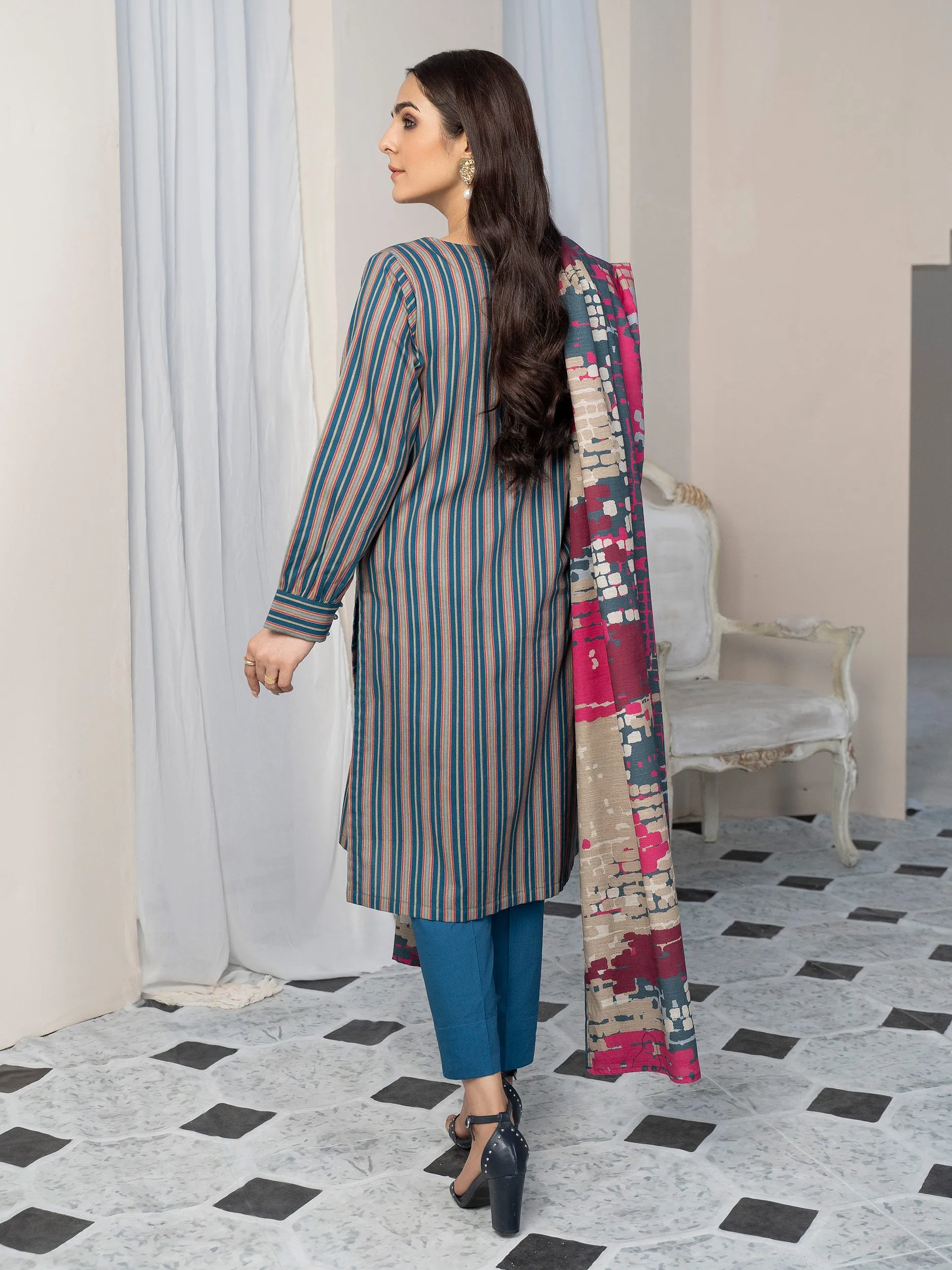 2 Piece Embroidered Winter Cotton Suit