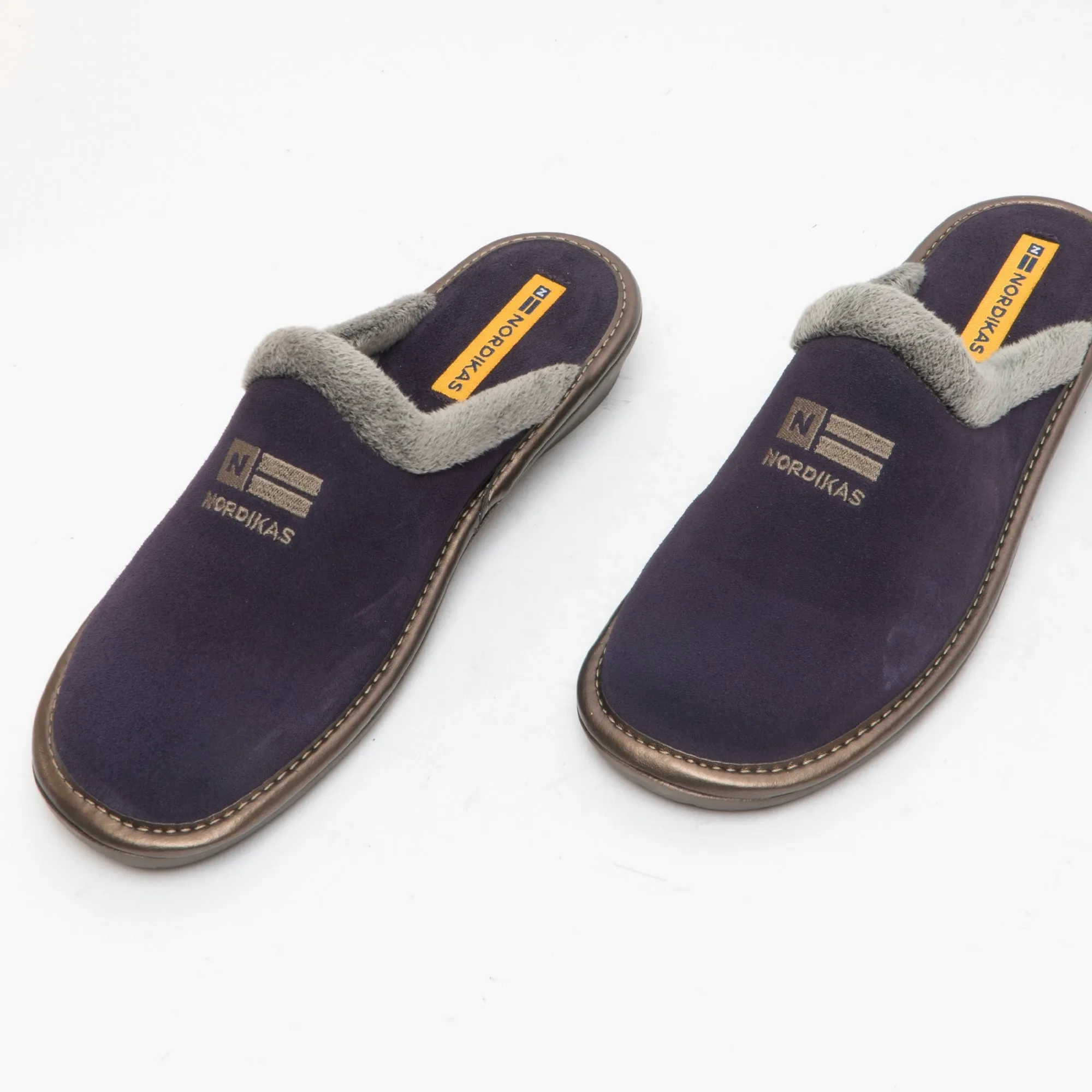 238 (AFELPADO) Ladies Suede Mule Slippers Purple