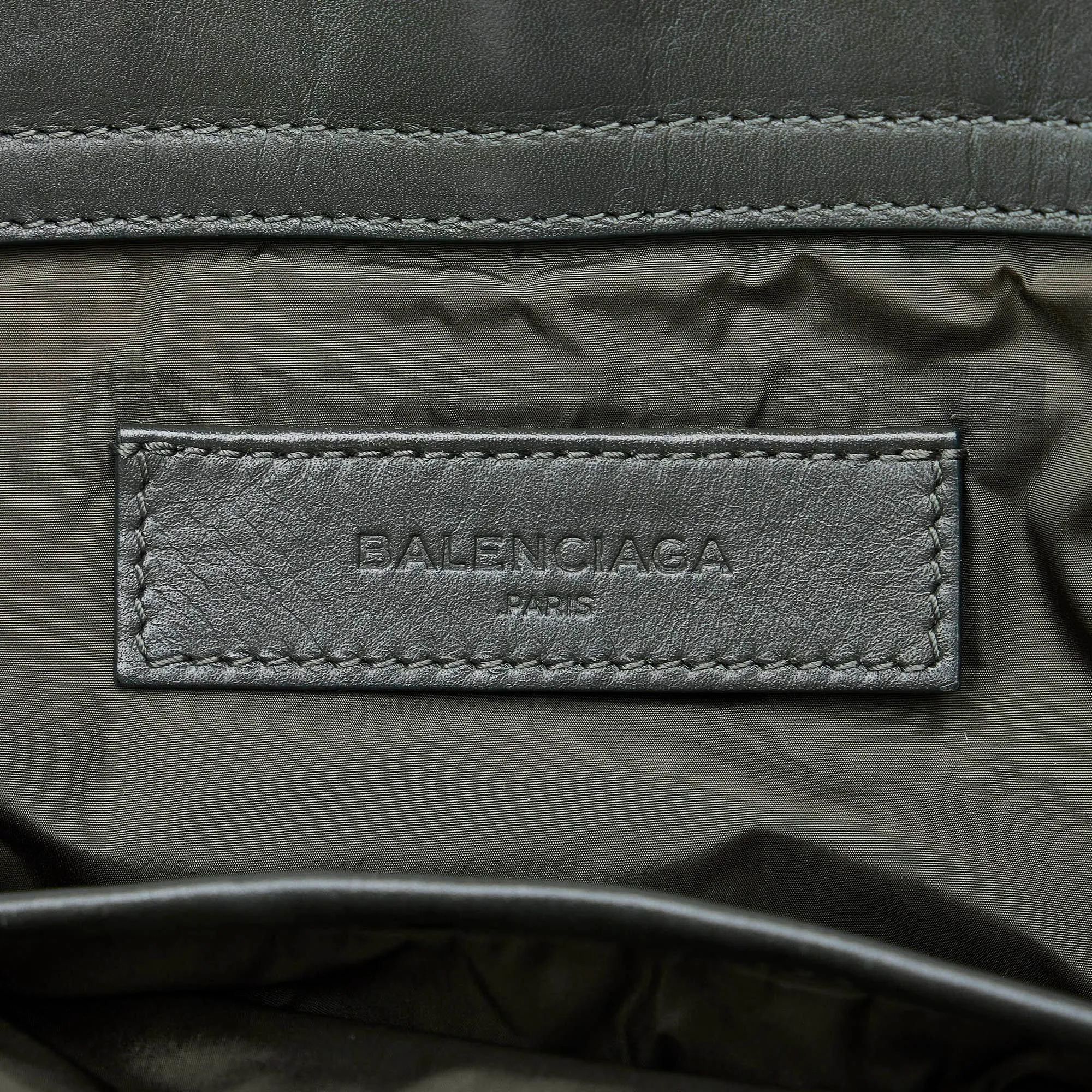 Balenciaga Navy Cabas Tote Bag (SHG-NK6SLM)