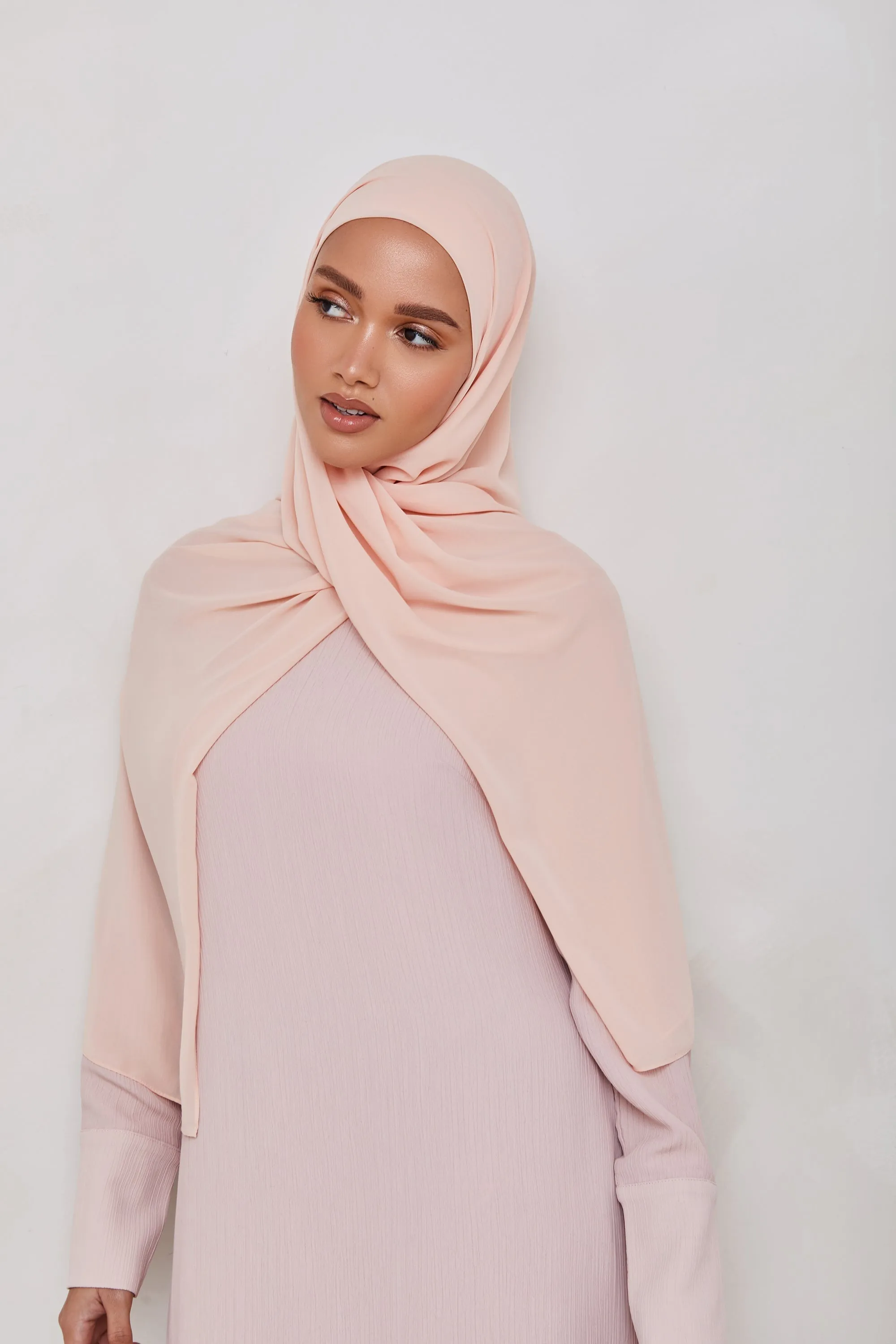 Chiffon LITE Hijab - Almost Apricot