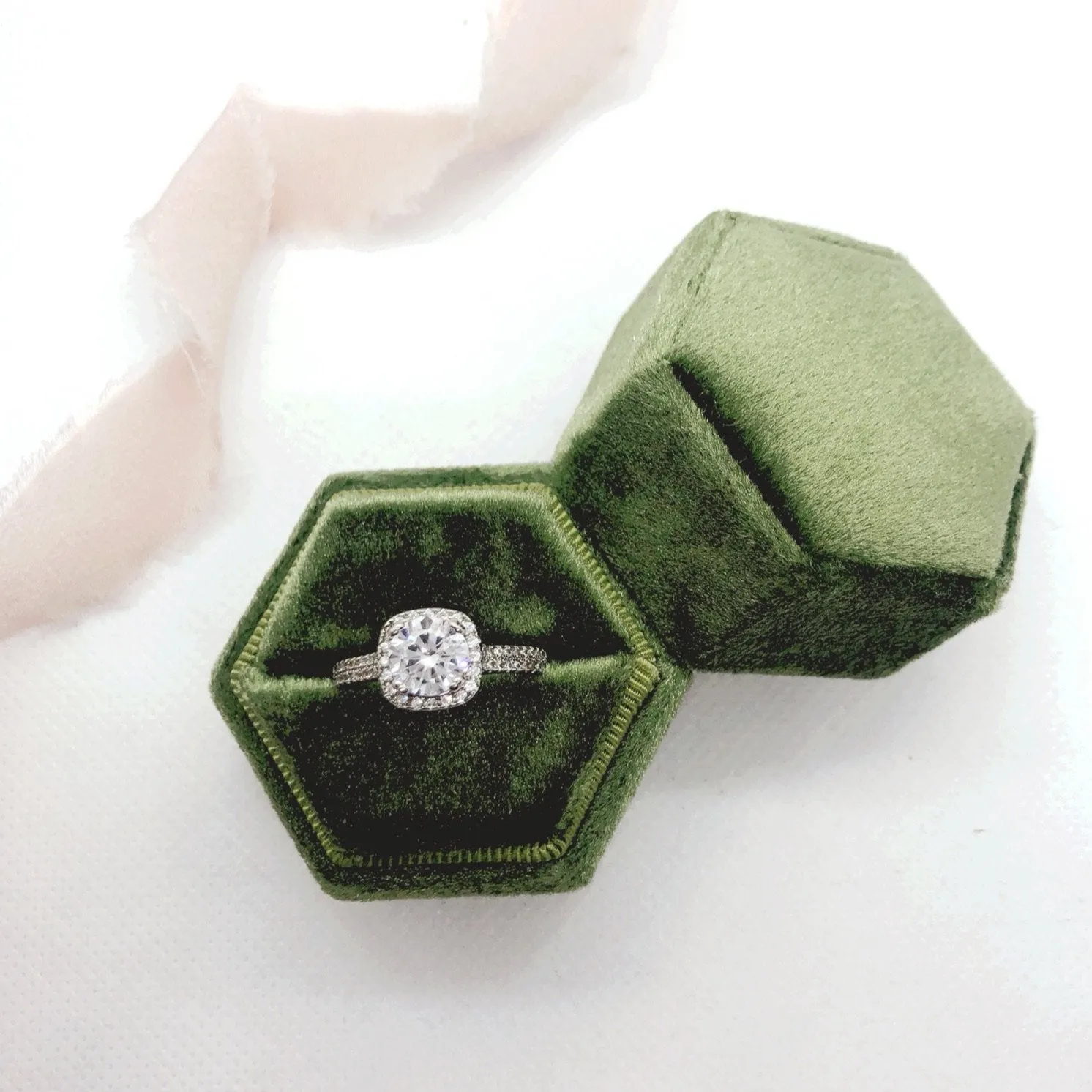 Grass Green Hexagon Ring Box