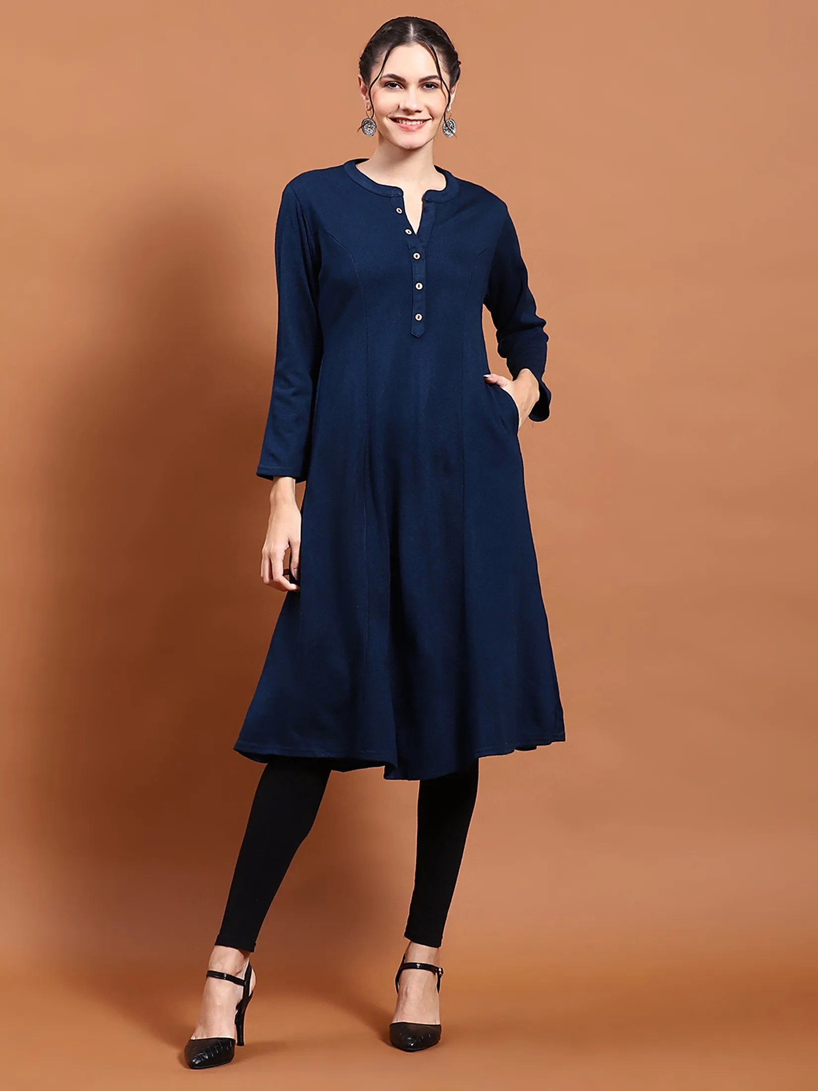 Winter Women Blue Solid Kurta